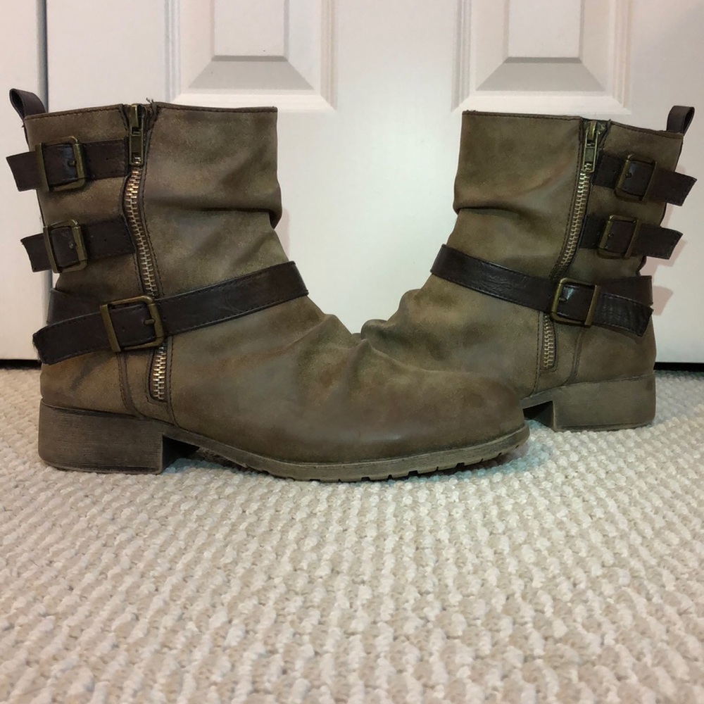 Brown Combat Boots with Buckles